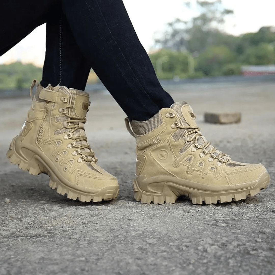 Hiking Boots, Lightweight Waterproof Outdoor Boots - Everhikes