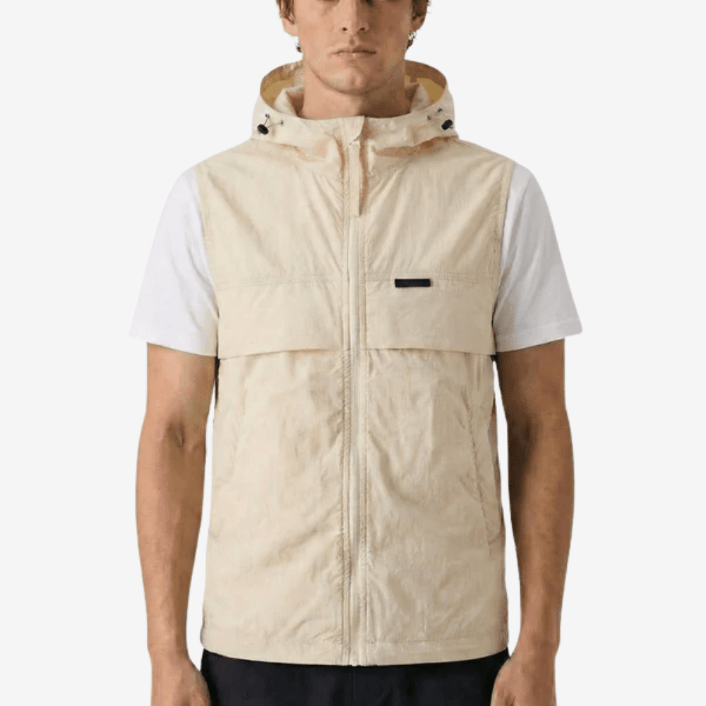 Hiking Vest – Lightweight Hooded Sleeveless Layer | Everhikes - Everhikes