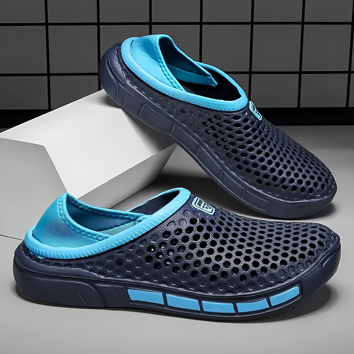 Outdoor Sandals – Lightweight Breathable Slip - On Sandals - Everhikes