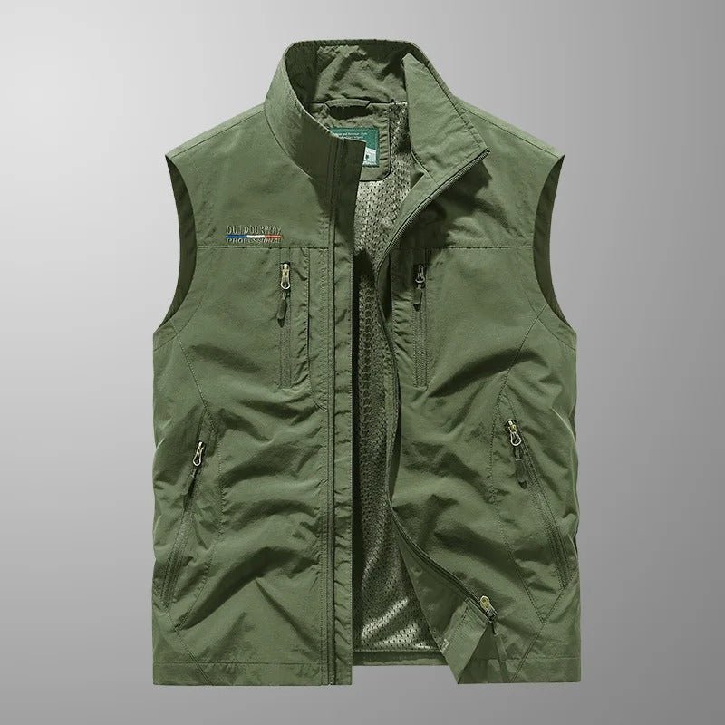 Sleeveless Cargo Vest, Lightweight Water - Resistant | Everhikes - Everhikes