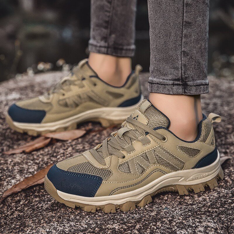 Hiking Shoes Lightweight Breathable Grip | Everhikes - Evercrest Outdoors