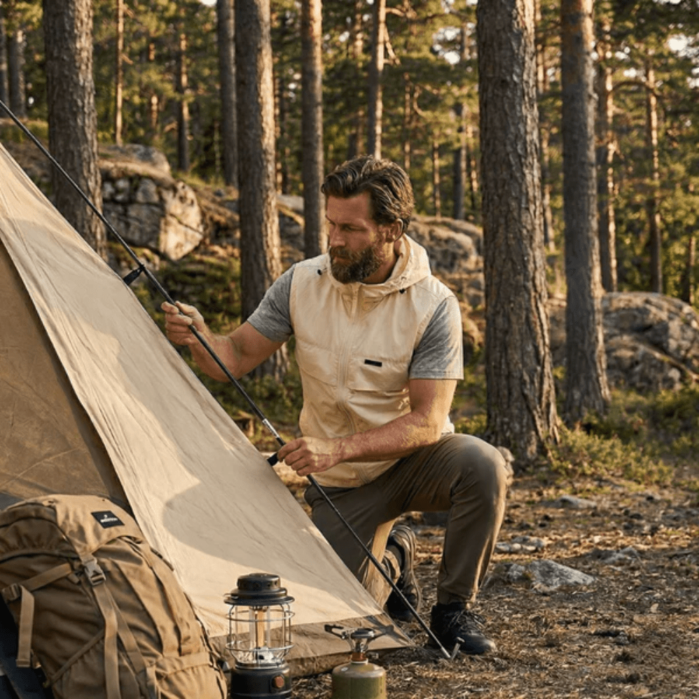 Hiking Vest – Lightweight Hooded Sleeveless Layer | Everhikes - Everhikes
