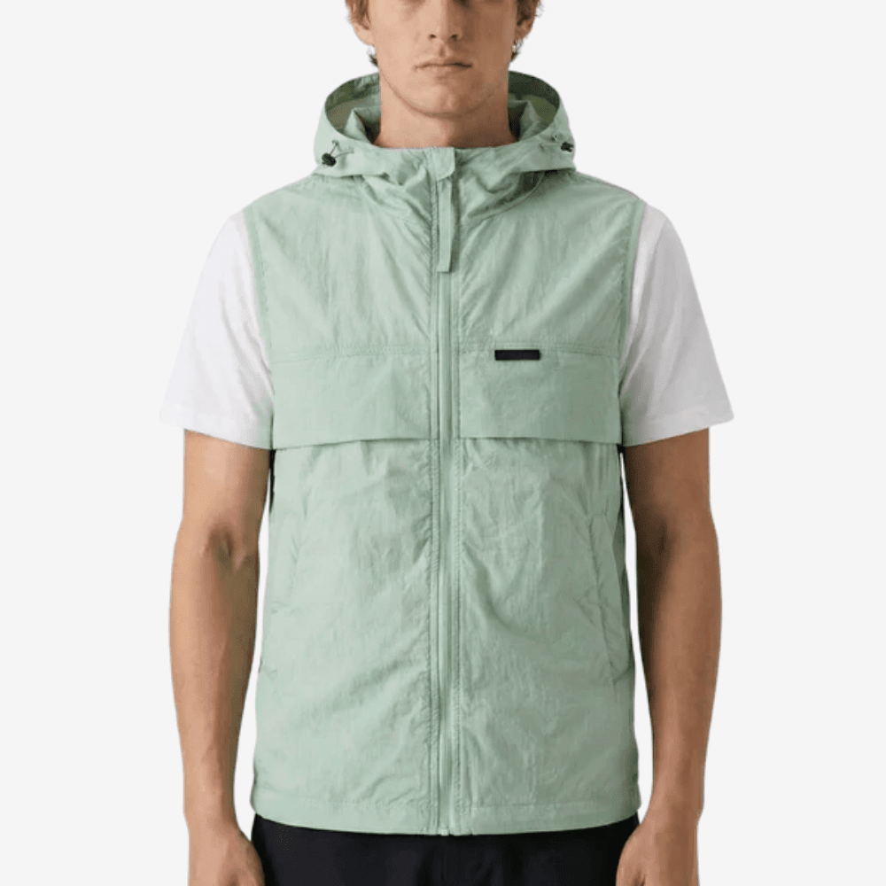 Hiking Vest – Lightweight Hooded Sleeveless Layer | Everhikes - Everhikes