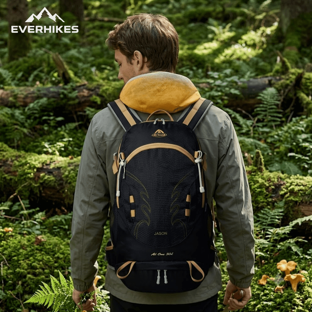 Lightweight Trail Daypack – Water - Resistant Hiking Backpack - Everhikes